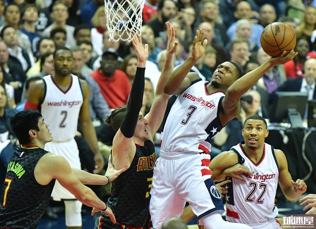 Karsa迎来五赛季高光表现，老鹰球迷沸腾！的简单介绍